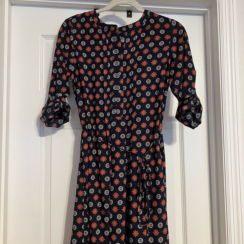 Loft quarter sleeve dress